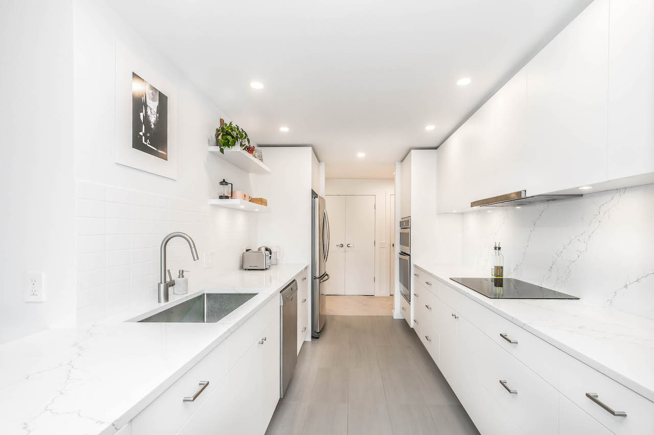Kitchen renovation by Home Care Contractors